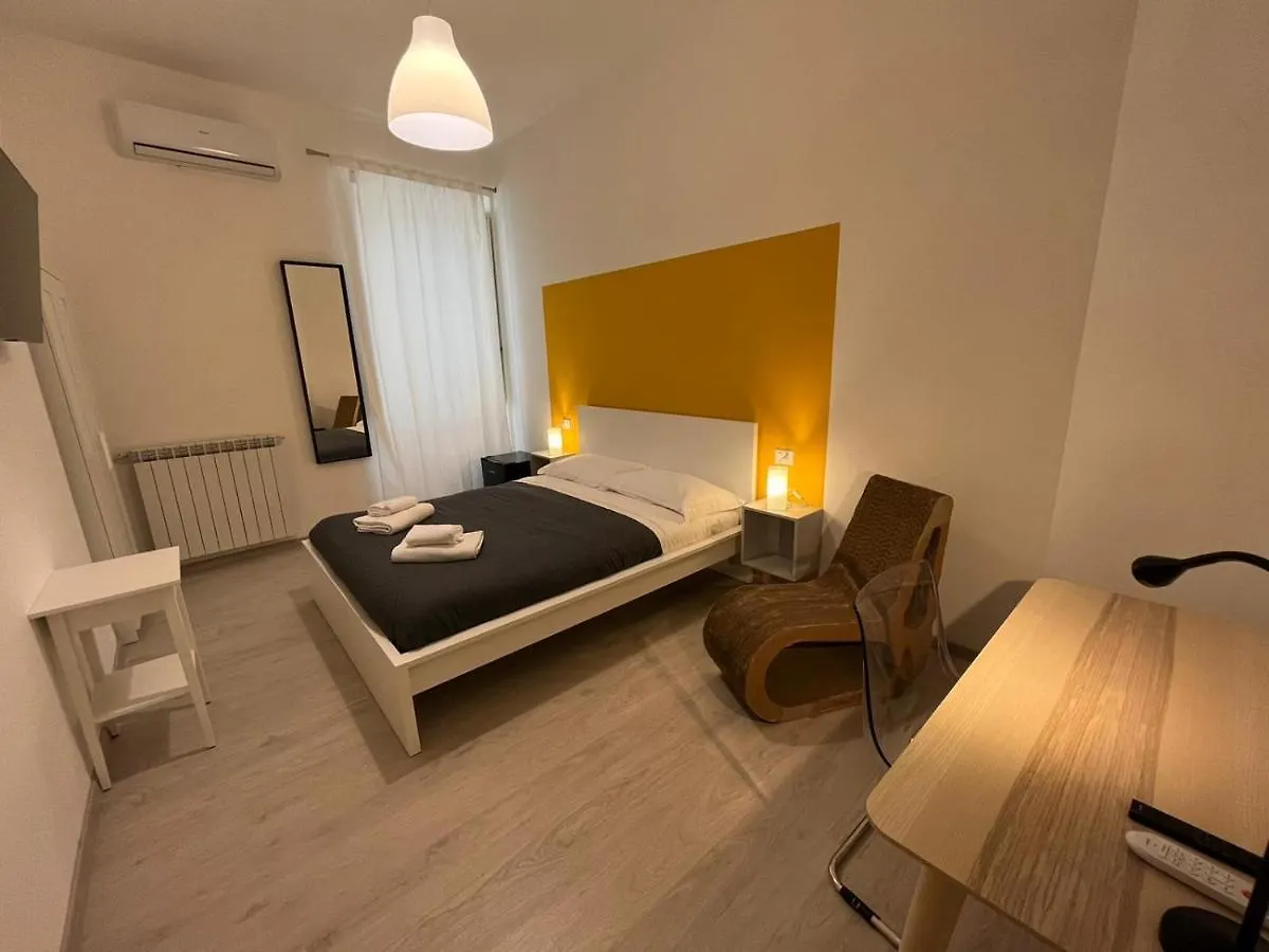 Donna Luisa A Santa Chiara Bed & Breakfast Naples