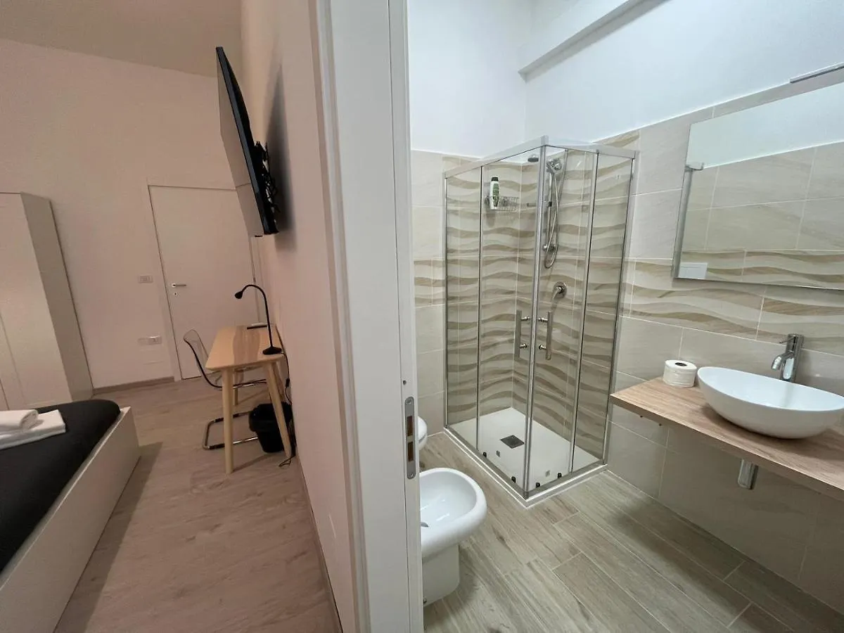 Donna Luisa A Santa Chiara Bed & Breakfast Naples