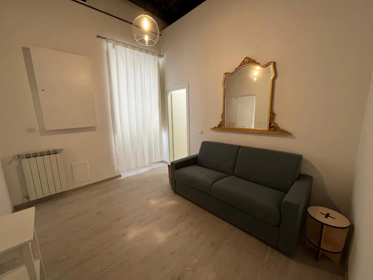 Donna Luisa A Santa Chiara Bed & Breakfast Naples Italy
