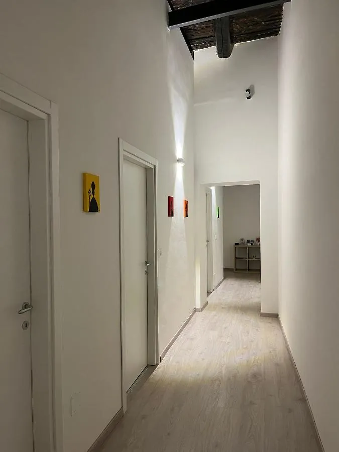 Donna Luisa A Santa Chiara Bed & Breakfast Naples Italy